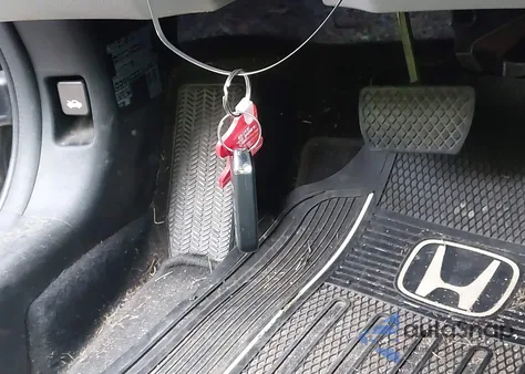 2013 Honda Accord Ex-L из США, поврежденный, VIN 1HGCR2F81DA058230